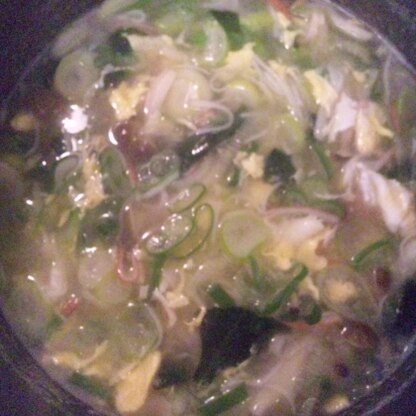 ちょっと写真が見づらいですが…f^_^;
具だくさんの美味しいスープが簡単に出来ました(^^)
